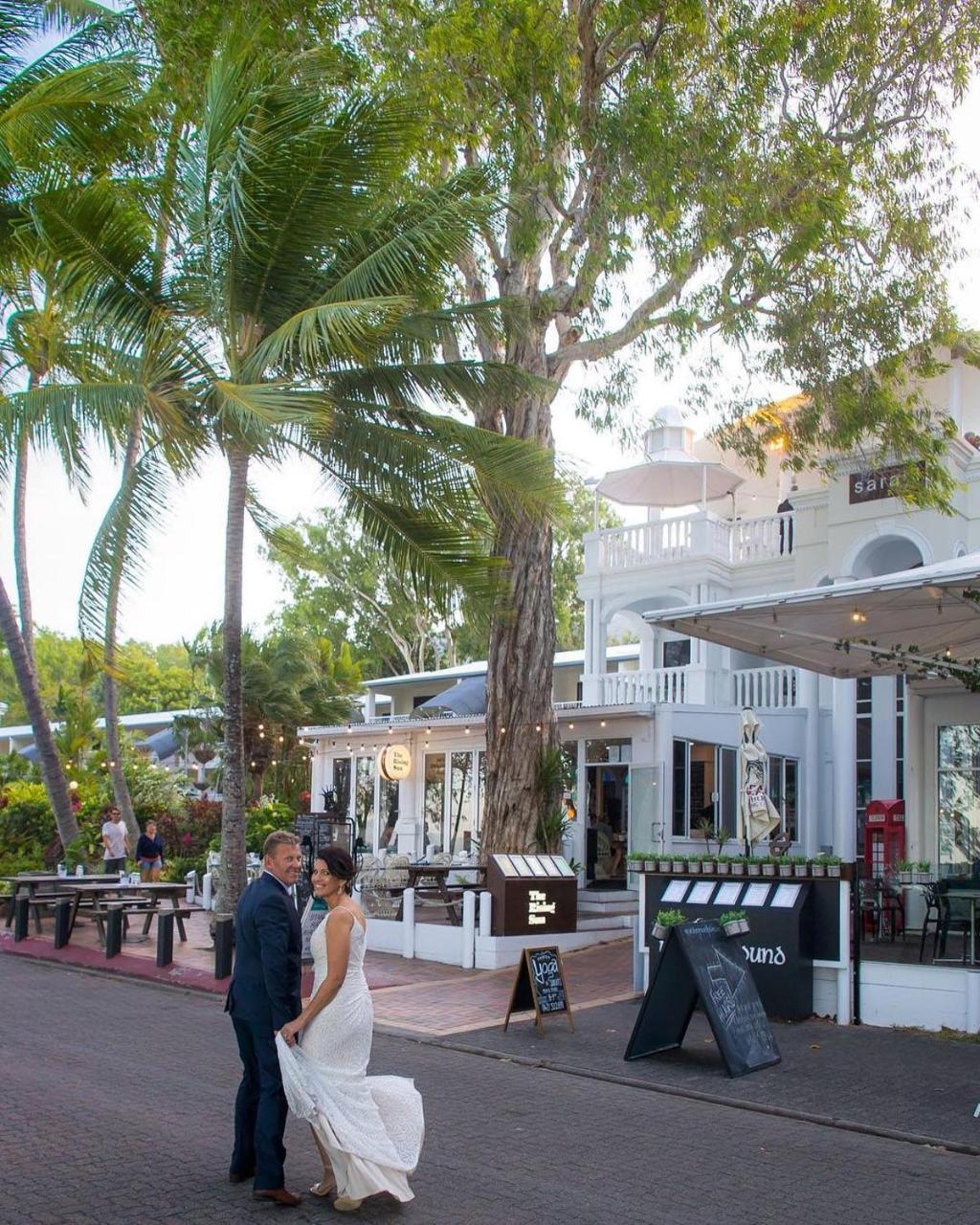 Sarayi Boutique Hotel Palm Cove Exterior foto